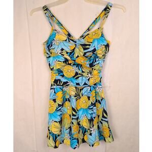 D&Co Beach floral lemon swim dress Size 8 Tropical Vacation Beach Fruit Modest